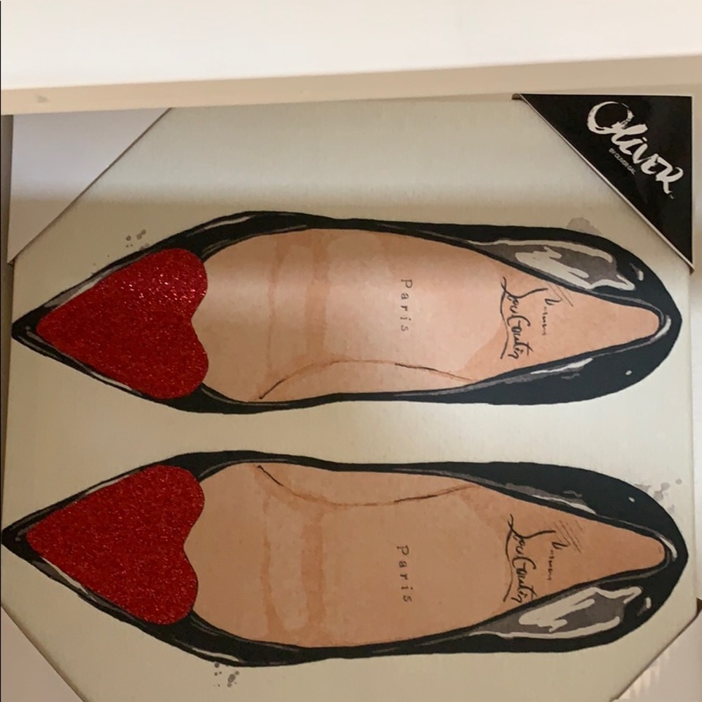 Oliver painting of Louboutin shoe
